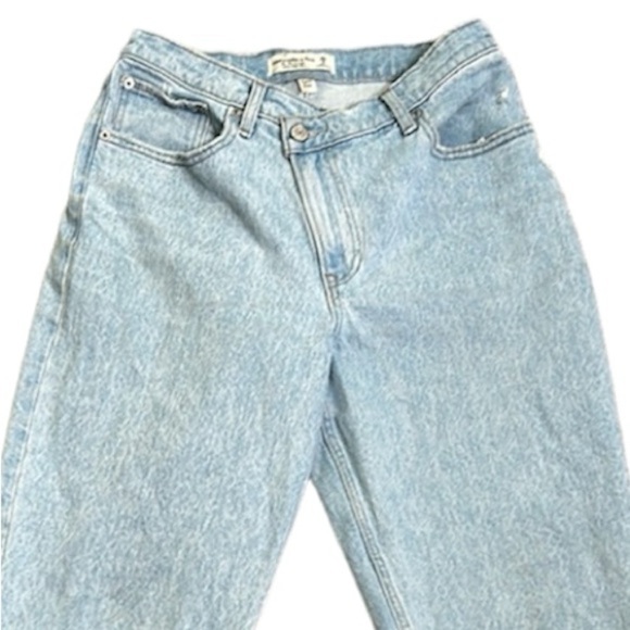Abercrombie and fitch the 90s straight ultra high rise curve love jean size 28/6 - Picture 3 of 12